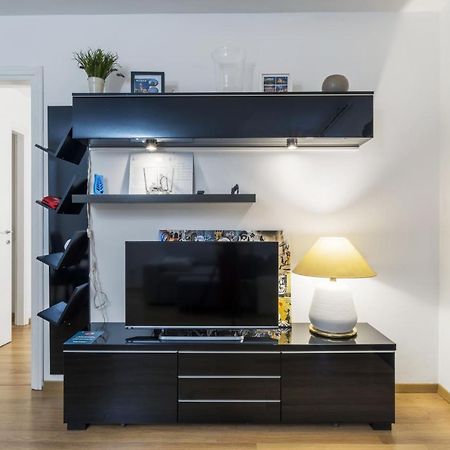 Cozy & Comfy Apt In Navigli Area Milano Ngoại thất bức ảnh